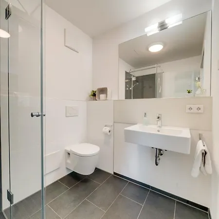Lägenhet Lexapartments Design Zentral 200m Vom Marktplatz Ruhige Altstadtlage Reutlingen