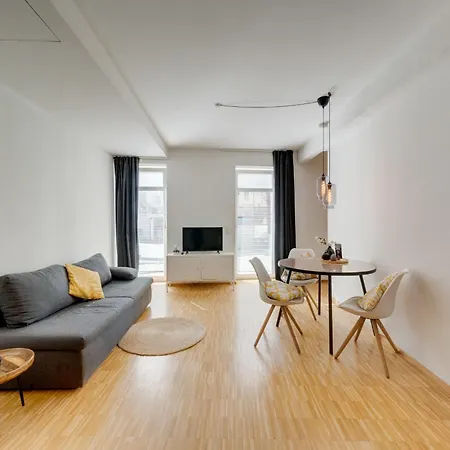 ☆design Zentral☆200m Vom Marktplatz☆ruhige Altstadtlage☆ Apartment Reutlingen